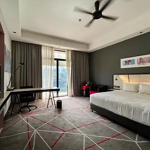 Red Homestay