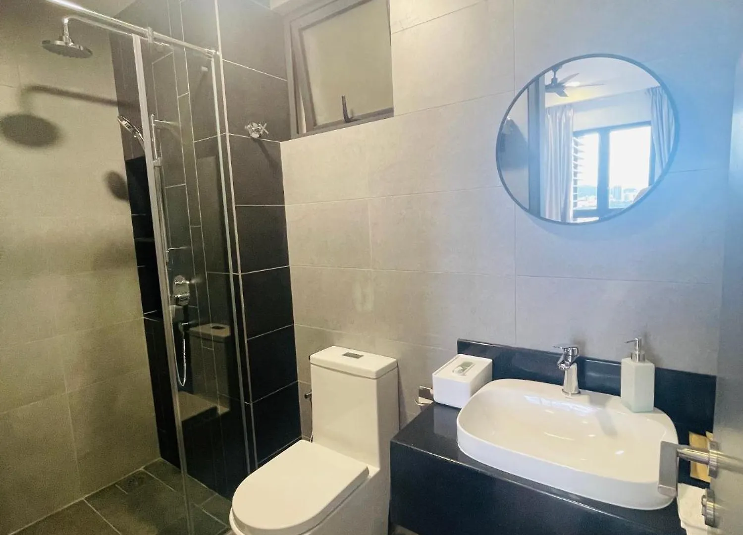Homestay Aw Sunway Velocity Kl Kuala Lumpur Malaysia